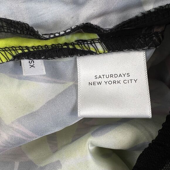 Saturdays NYC Timothy Hyper Monstera Print 7” Inseam Swim Short Men’s Size XS - Picture 12 of 16